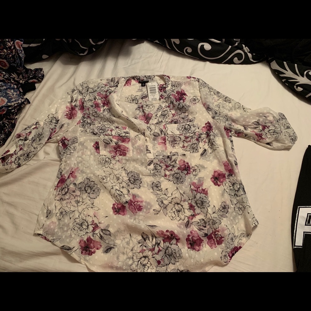 NWT Torrid Blouse